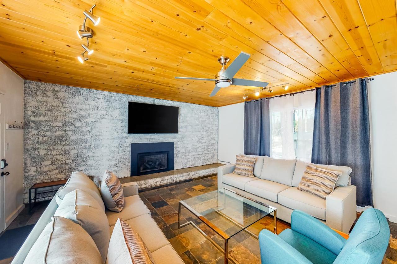 Chalet The At Kings Iii *